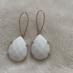 Kendra Scott white dangle earrings